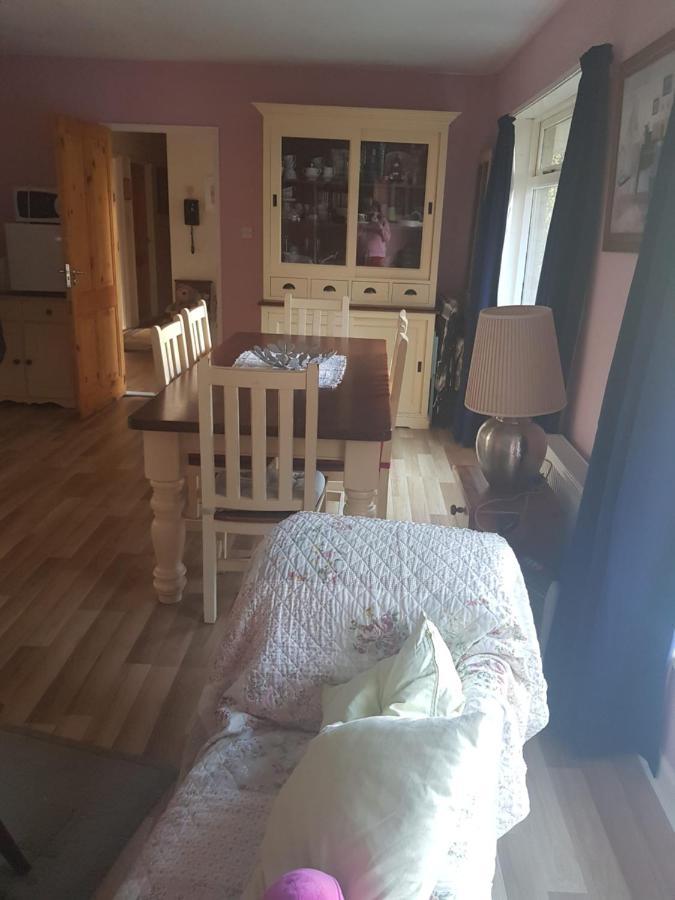 Apartamento Hollybanks Moycullen Exterior foto